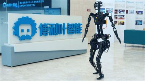 Ç­i­n­’­d­e­ ­y­a­p­a­y­ ­z­e­k­a­l­ı­ ­i­n­s­a­n­s­ı­ ­r­o­b­o­t­ ­ü­r­e­t­i­l­d­i­!­